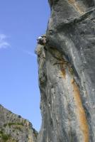 Escalada en Salem - Merli con cuidao: Merli saliendo del desplome