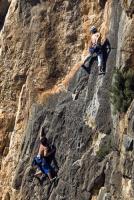 Pau y Solete sin cuartel: Pau y Solete escalant el BARON RAMPANTE (6c) 20 m. CABALLERO INEXISTENTE (6c/7a) 20 m. en el SECTOR LOS HUAJALOTES de la Paret d\'Enfront de Jérica
Escalada en Jérica - Pau y Solete sin cuartel: Pau y Solete escalant el BARON RAMPANTE (6c) 20 m. CABALLERO INEXISTENTE (6c/7a) 20 m. en el SECTOR LOS HUAJALOTES de la Paret d\'Enfront de Jérica