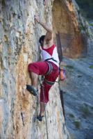 Superando el paso...: Miquel Cascales comiendose el Chocolate de patera... Escalada en Cova de la Petxina - Superando el paso...: Miquel Cascales comiendose el Chocolate de patera...