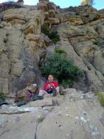 Escalada en Penyes de Guaita - JAIME EN PE�ES: UN BON BERENAR A TOPE EN LA MONTANYA DESPRES D�ESCALAR
