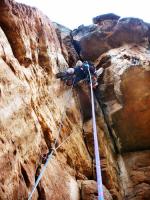 Escalada en Montanejos - Jaime en el techo: Jaime Arviza continua imparable con la restauraci�n de este viote de Montanejos