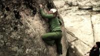 Las Supernenas 6b+: Escalada en Bloques de Zarzalejo - Las Supernenas 6b+: