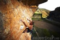 Escalada en Valeria: Hasta aquí hemos llegado... Desafortunadamente a Chris se le atraganta este mítico 6c+ de Valeria.
Escalada en Valeria - Hoz del río Gritos - Escalada en Valeria: Hasta aquí hemos llegado... Desafortunadamente a Chris se le atraganta este mítico 6c+ de Valeria.
