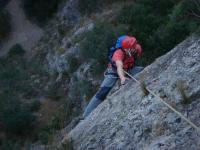 Escalada en Pe�a Mar�a - Will con mucho estilo: Will prepar�ndose para el paso clave de la v�a.