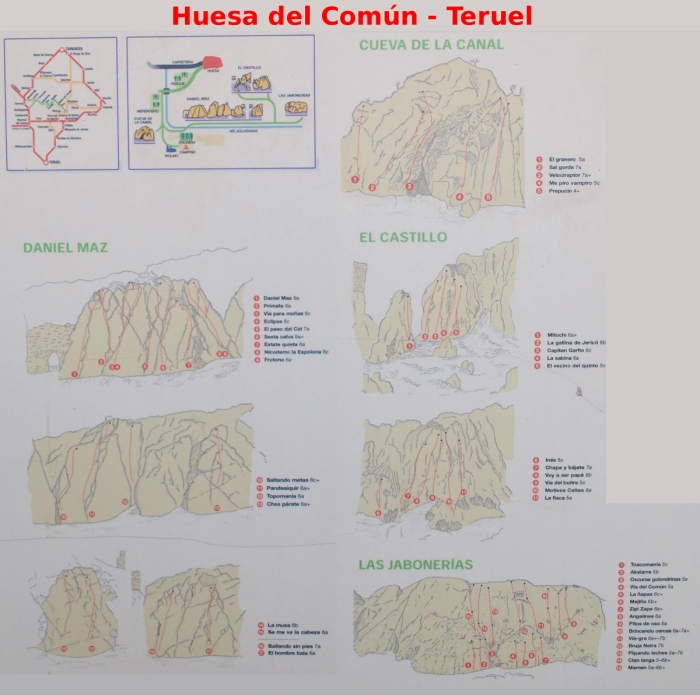 Reseñas del cartel - En la entrada de la escuela existe un cartel con las reseñas de la escuela.